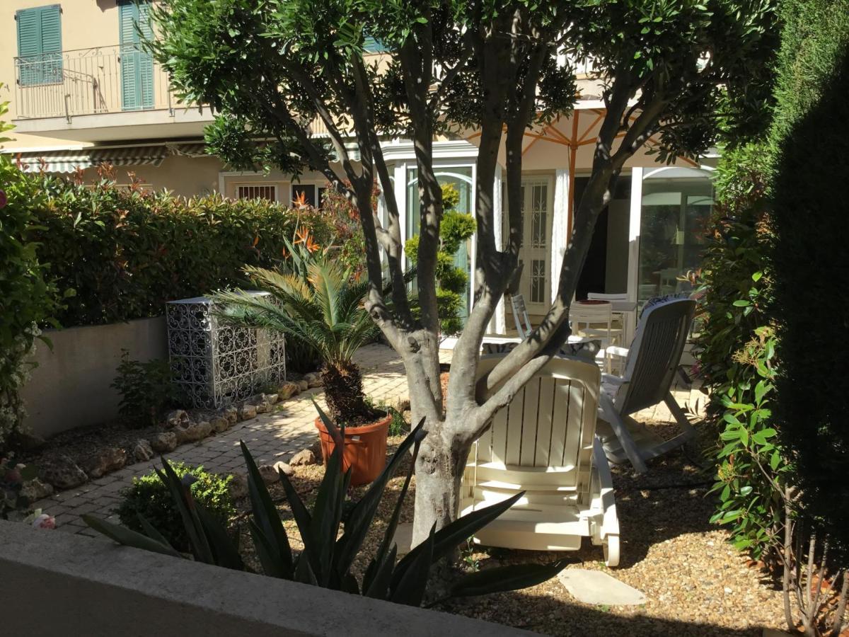 Mistral Gagnant Apartment Fréjus Exterior photo